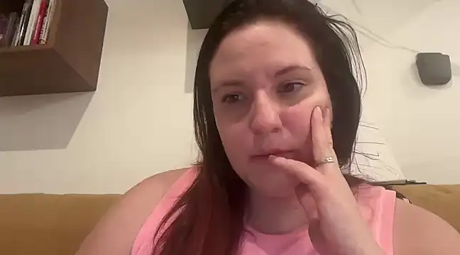 Snapshot of Maca_M2 chatting on January 2, 2025, 12:55 am Maca M2 online show from January 2, 2025, 12:55 am