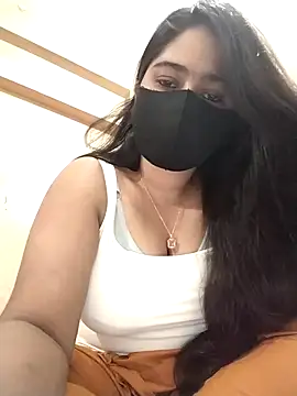 Magical Girl- online show from October 19, 2025, 4:48 am