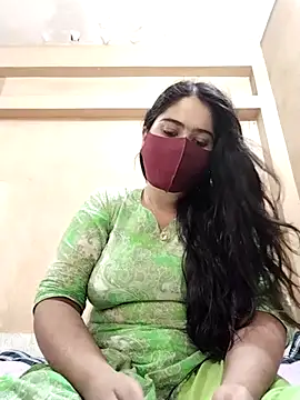 Magical Girl- online show from October 23, 2025, 4:55 am