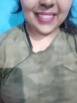 Love-Veronica online show from June 10, 2026, 6:53 pm