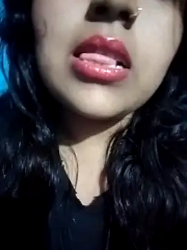 Snapshot of Love-Veronica chatting on February 6, 2026, 6:37 pm Love-Veronica online show from February 6, 2026, 6:37 pm