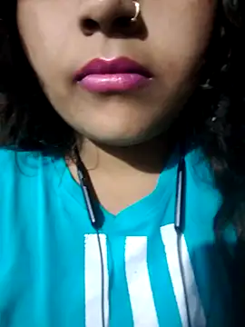 Snapshot of Love-Veronica chatting on February 10, 2026, 9:30 am Love-Veronica online show from February 10, 2026, 9:30 am