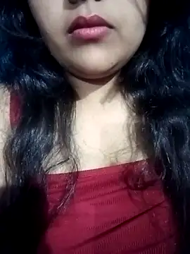 Love-Veronica online show from March 21, 2026, 5:39 pm