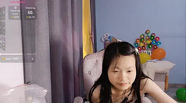 Lena-yyds online show from March 2, 2025, 3:45 am