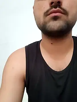 smartboy010101 online show from October 11, 2025, 4:24 am