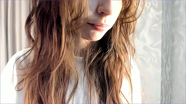 JoanBartram online show from December 11, 2024, 8:39 pm