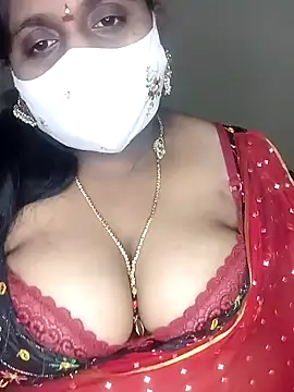 Snapshot of Sexy_Radhikaa chatting on February 6, 2025, 3:52 pm Sexy Radhikaa online show from February 6, 2025, 3:52 pm