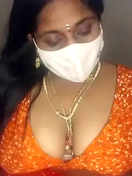 Snapshot of Sexy_Radhikaa chatting on March 12, 2025, 1:51 pm Sexy Radhikaa online show from March 12, 2025, 1:51 pm