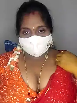 Snapshot of Sexy_Radhikaa chatting on February 28, 2025, 7:48 am Sexy Radhikaa online show from February 28, 2025, 7:48 am