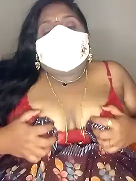 Snapshot of Sexy_Radhikaa chatting on February 24, 2025, 4:04 pm Sexy Radhikaa online show from February 24, 2025, 4:04 pm