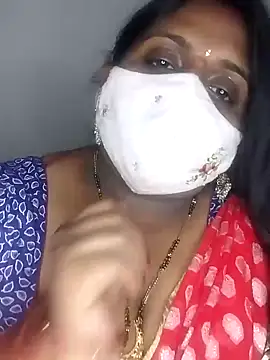 Snapshot of Sexy_Radhikaa chatting on February 13, 2025, 6:59 pm Sexy Radhikaa online show from February 13, 2025, 6:59 pm