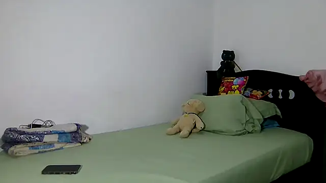 Snapshot of CELESSTESeductora chatting on October 9, 2025, 7:47 pm CELESSTESeductora online show from October 9, 2025, 7:47 pm