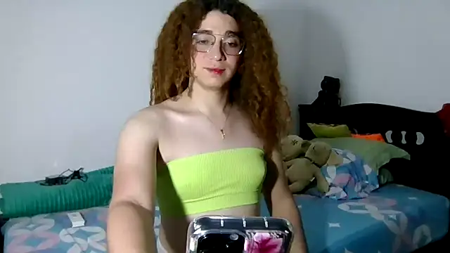 Snapshot of CELESSTESeductora chatting on October 1, 2025, 7:18 pm CELESSTESeductora online show from October 1, 2025, 7:18 pm