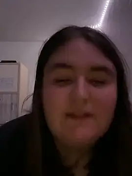 Snapshot of hotiee chatting on March 10, 2025, 9:40 pm hotiee online show from March 10, 2025, 9:40 pm