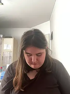 Snapshot of hotiee chatting on March 10, 2025, 1:43 pm hotiee online show from March 10, 2025, 1:43 pm