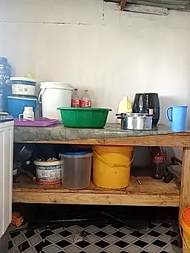 curvyloneah75 online show from September 18, 2025, 6:38 am