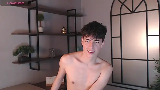 MattiDeLuca online show from February 12, 2025, 2:43 pm