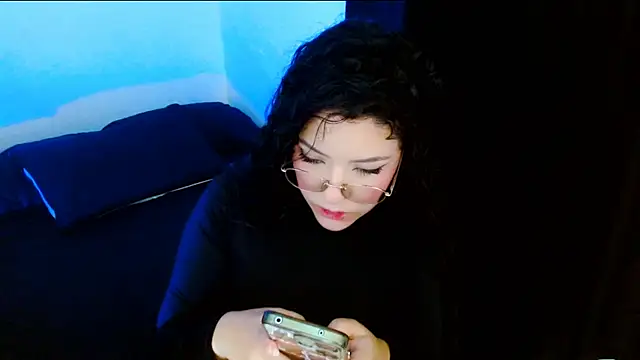 DollCam   online show from September 29, 2025, 12:17 am