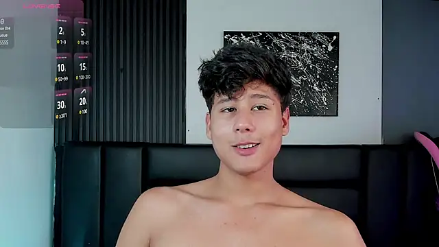 RaidenBoy1 online show from January 22, 2025, 7:45 pm