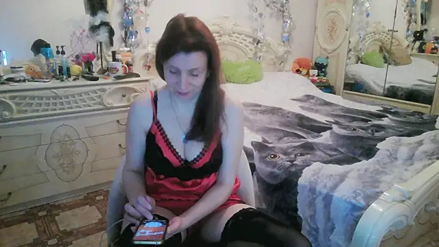 Debra Phoenix online show from April 17, 2026, 10:23 pm