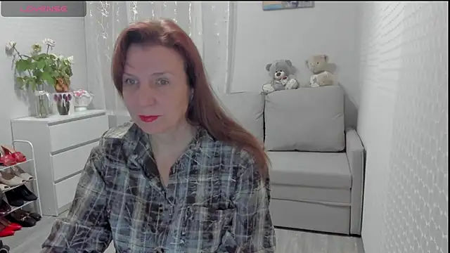 Snapshot of Debra_Phoenix chatting on July 15, 2026, 12:28 am Debra Phoenix online show from July 15, 2026, 12:28 am
