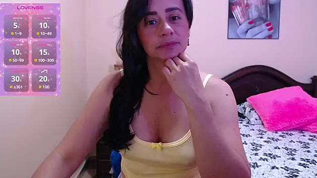 Snapshot of sara_florez1 chatting on October 27, 2025, 11:11 am sara florez1 online show from October 27, 2025, 11:11 am