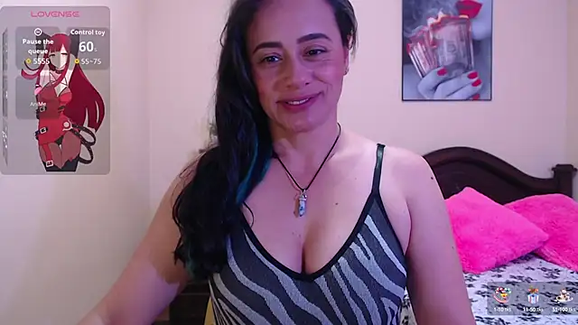 Snapshot of sara_florez1 chatting on September 15, 2025, 11:10 am sara florez1 online show from September 15, 2025, 11:10 am