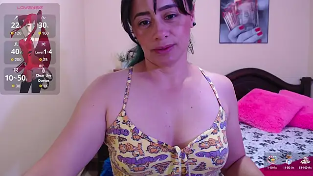 Snapshot of sara_florez1 chatting on September 20, 2025, 11:04 am sara florez1 online show from September 20, 2025, 11:04 am