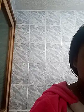 Naomy veracruz  online show from December 23, 2025, 8:02 am