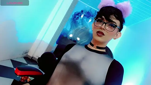 Snapshot of Alessa_mullen chatting on October 14, 2025, 4:13 am Alessa mullen online show from October 14, 2025, 4:13 am