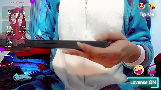 Alessa mullen online show from November 14, 2025, 3:10 am