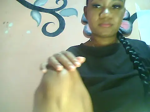 Snapshot of Fariana01 chatting on February 7, 2025, 2:50 am Fariana01 online show from February 7, 2025, 2:50 am