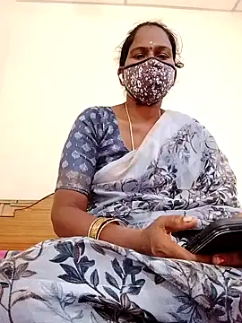 Snapshot of Gopika-telugu chatting on October 21, 2025, 6:02 am Gopika-telugu online show from October 21, 2025, 6:02 am