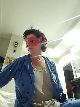 Snapshot of Vagabondainnamorata chatting on October 6, 2025, 4:35 am Vagabondainnamorata online show from October 6, 2025, 4:35 am