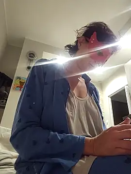 Snapshot of Vagabondainnamorata chatting on October 7, 2025, 4:02 am Vagabondainnamorata online show from October 7, 2025, 4:02 am