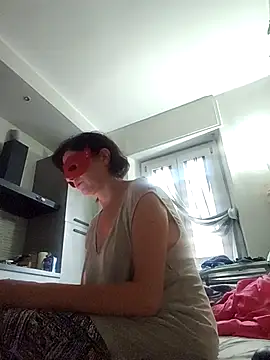 Snapshot of Vagabondainnamorata chatting on October 8, 2025, 4:40 pm Vagabondainnamorata online show from October 8, 2025, 4:40 pm