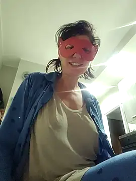 Snapshot of Vagabondainnamorata chatting on October 13, 2025, 4:14 am Vagabondainnamorata online show from October 13, 2025, 4:14 am