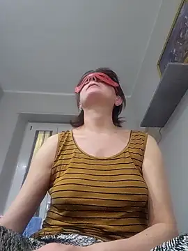 Vagabondainnamorata online show from March 12, 2026, 6:45 pm