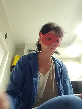 Vagabondainnamorata online show from November 26, 2025, 4:01 am