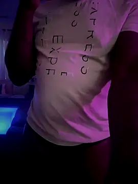 Snapshot of Bignc chatting on October 16, 2025, 6:05 pm Bignc online show from October 16, 2025, 6:05 pm