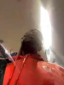 Snapshot of Bignc chatting on September 22, 2025, 8:42 am Bignc online show from September 22, 2025, 8:42 am