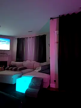 Snapshot of Bignc chatting on October 22, 2025, 11:58 pm Bignc online show from October 22, 2025, 11:58 pm