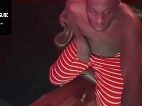 Snapshot of Bignc chatting on September 10, 2025, 6:40 pm Bignc online show from September 10, 2025, 6:40 pm