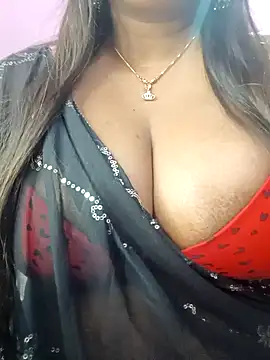 Snapshot of TANIYA-98 chatting on January 25, 2025, 6:57 pm TANIYA-98 online show from January 25, 2025, 6:57 pm