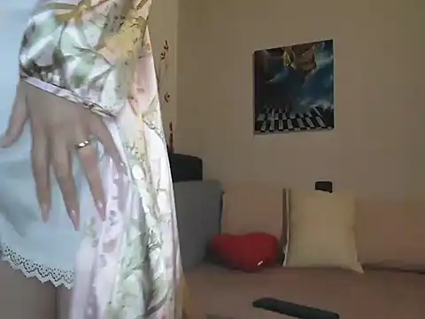 MISXY online show from November 23, 2025, 4:06 pm