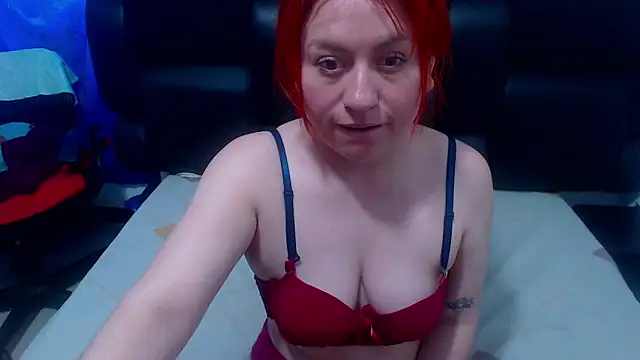 XxMiaSexxyHotxX online show from September 29, 2025, 2:44 pm