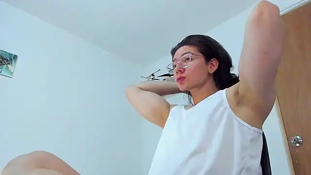 AngelBennet  online show from February 26, 2025, 6:08 am