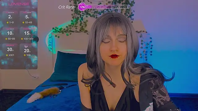 Snapshot of SeraZion chatting on December 9, 2024, 5:08 pm SeraZion online show from December 9, 2024, 5:08 pm