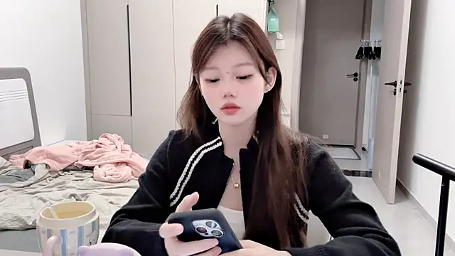 Snapshot of yangyang-1115 chatting on September 18, 2025, 4:37 am yangyang-1115 online show from September 18, 2025, 4:37 am