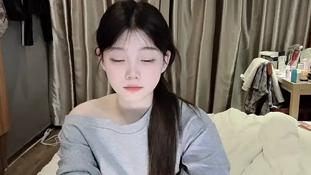 yangyang-1115 online show from March 10, 2025, 2:59 pm